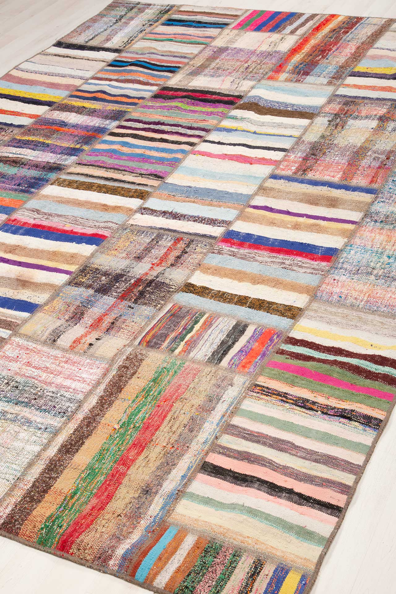 Patchwork Kilim Multi 247x350