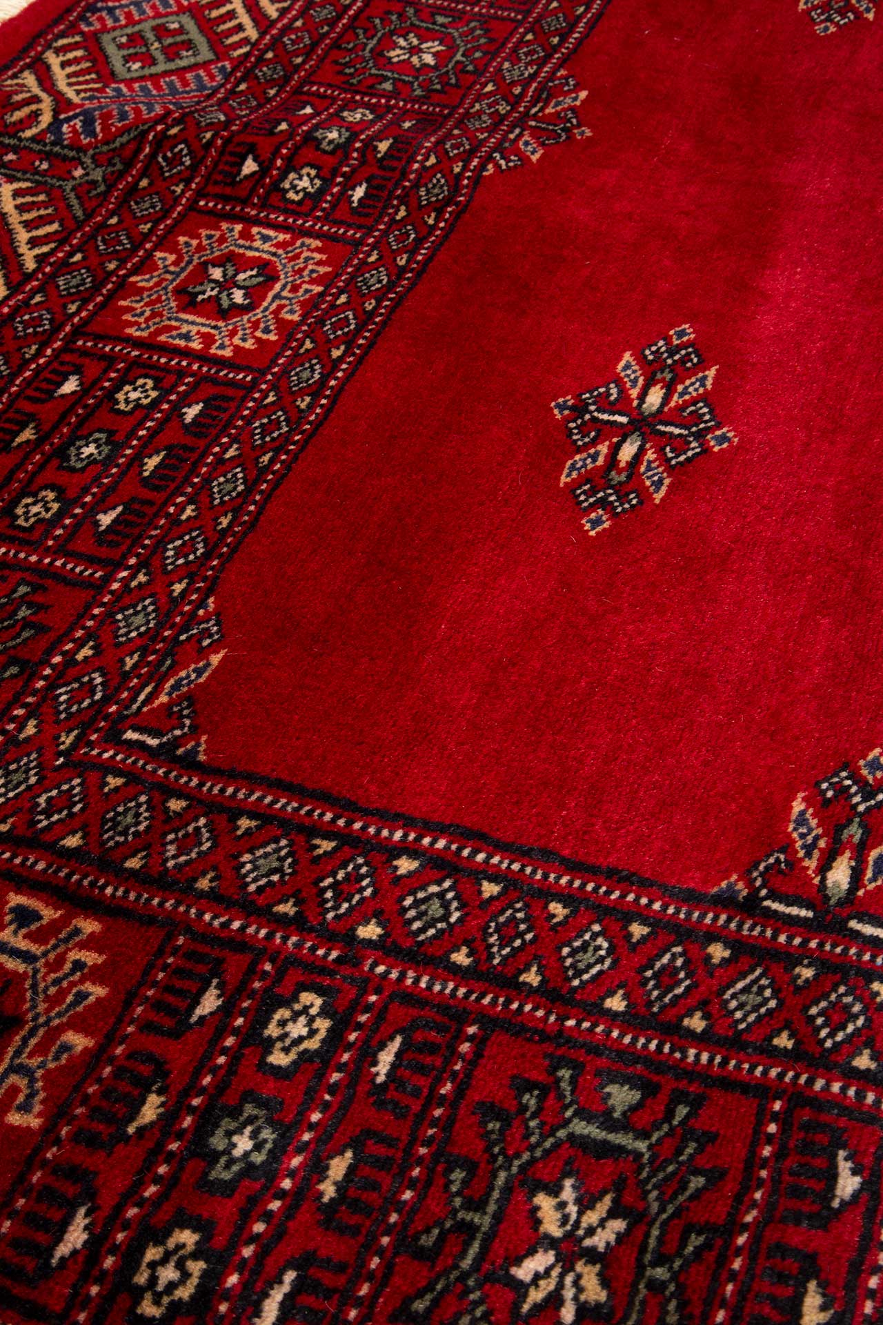 3 Ply Butterfly Red 147x204