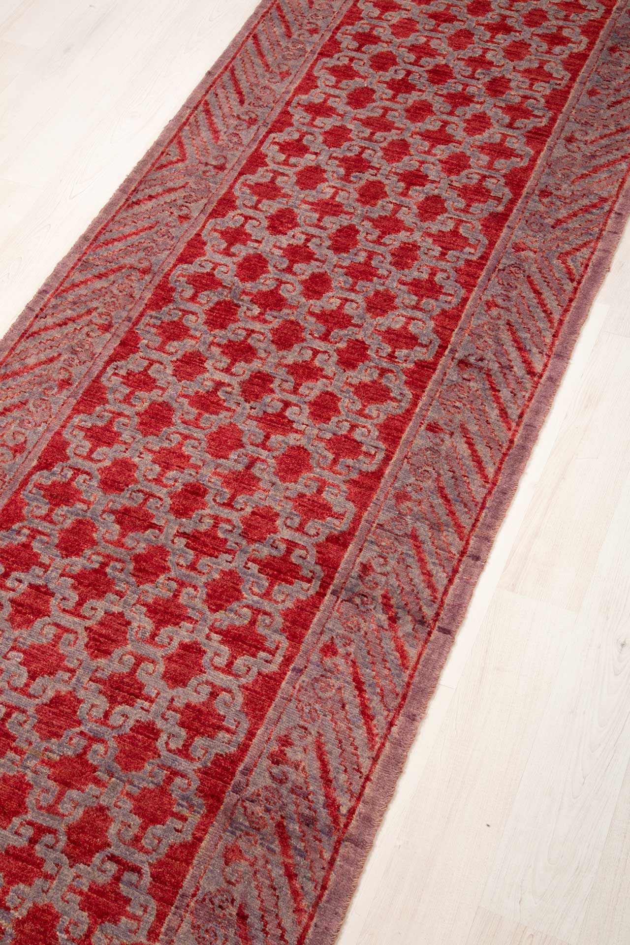 Kutan Red 83x311