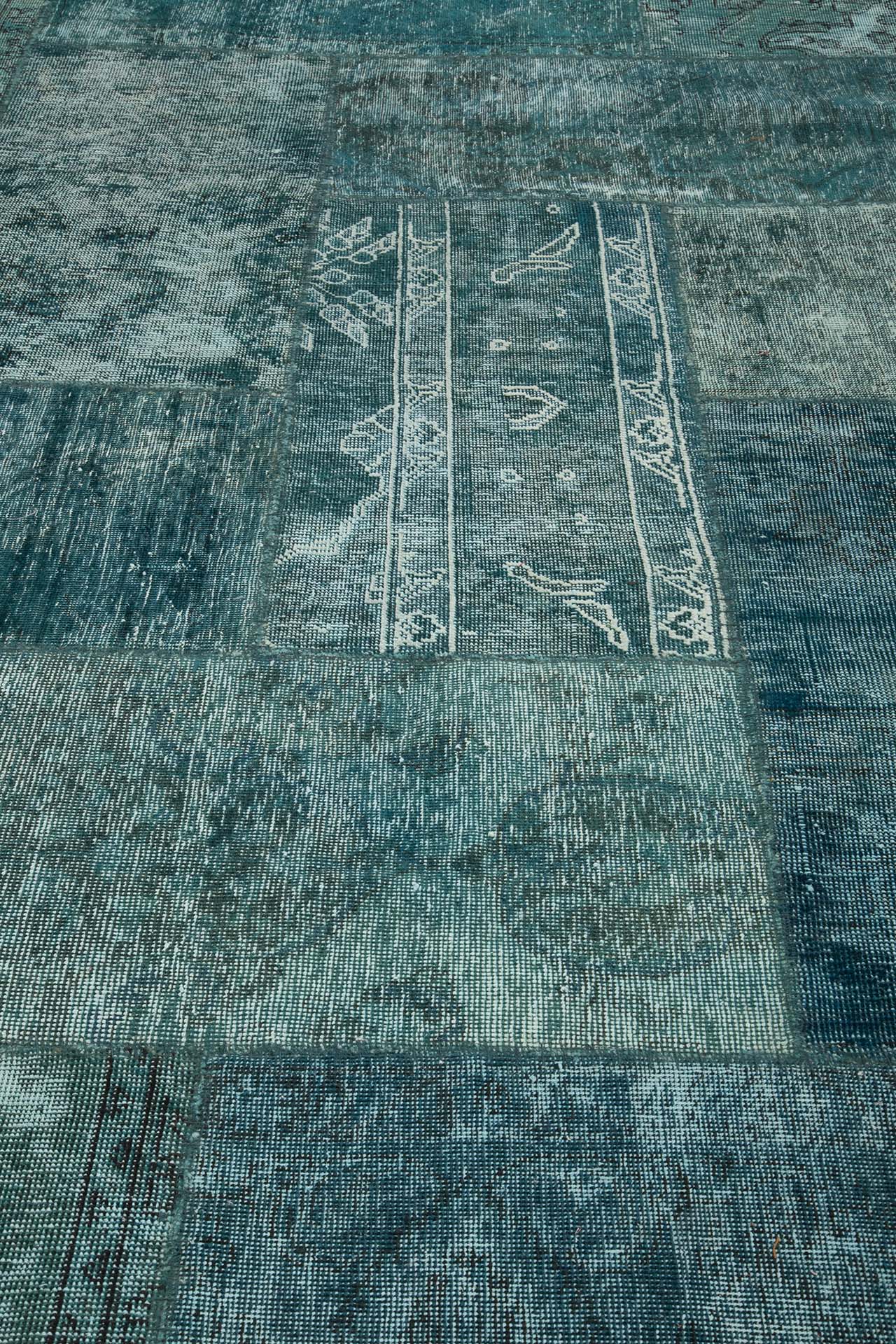 Patchwork Carpet Turquoise 223x383