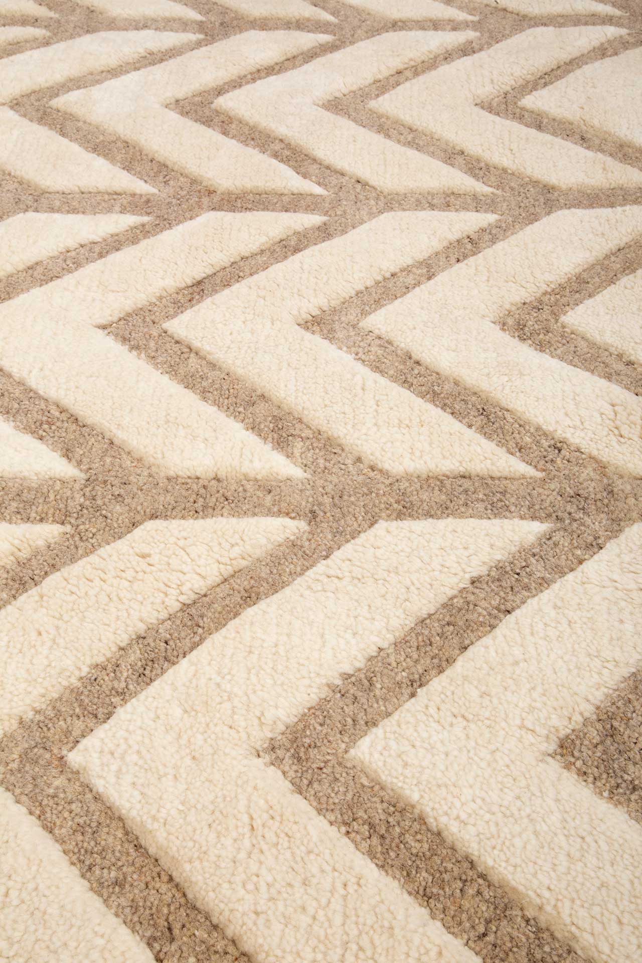 Berber White & Sand 233x295