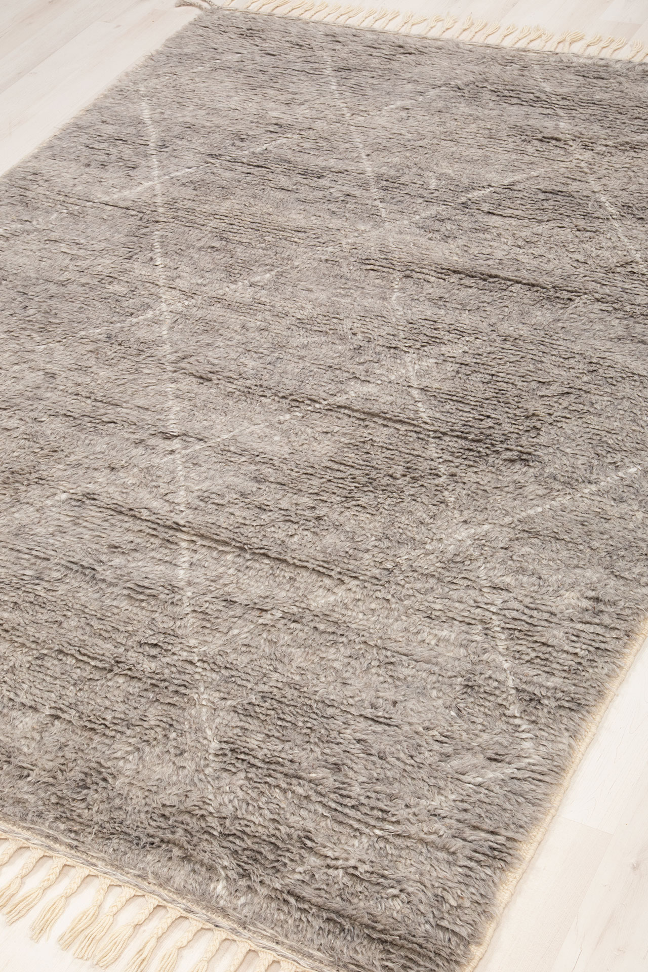 Berber White & Grey 176x233