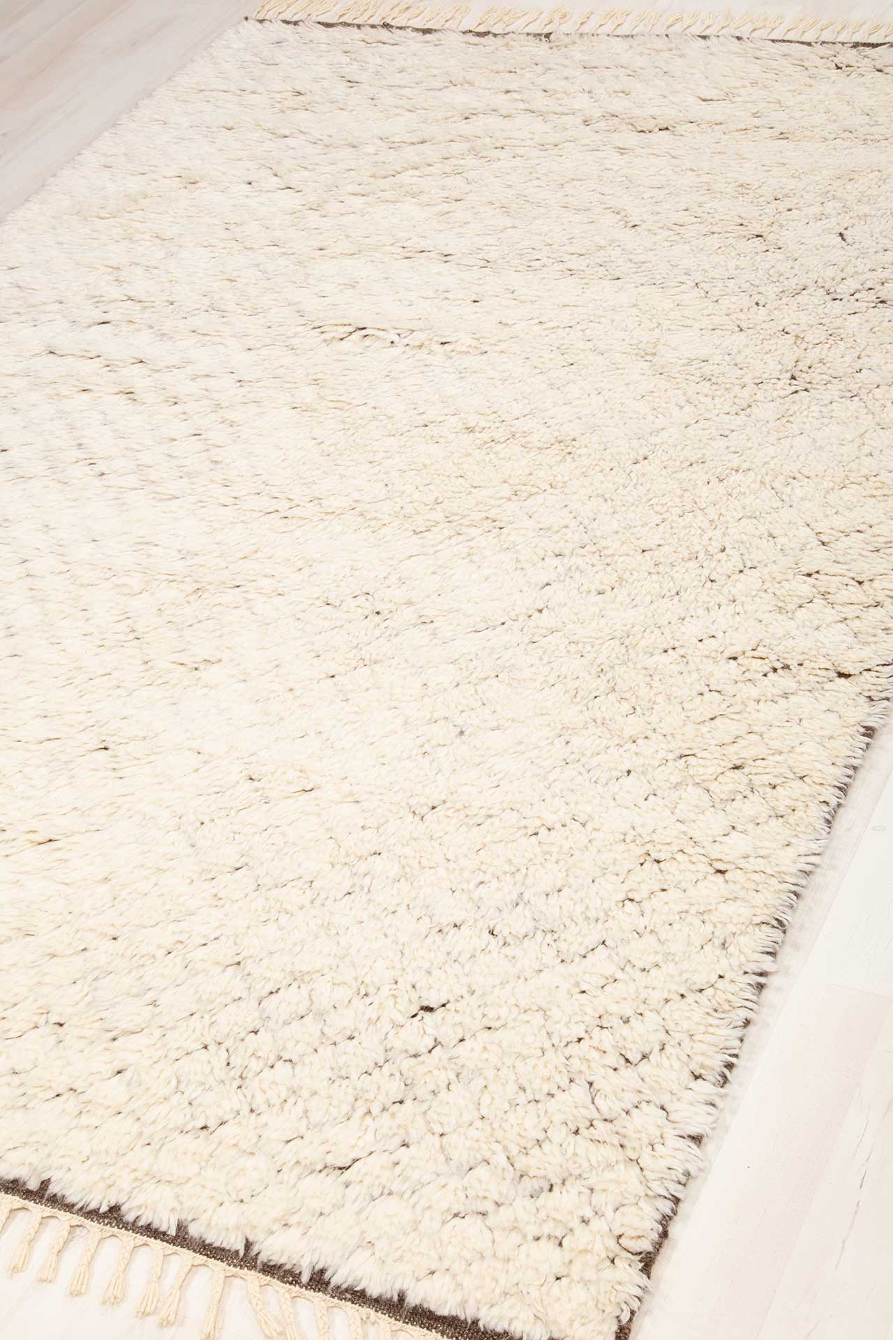 Berber White & Grey 205x304