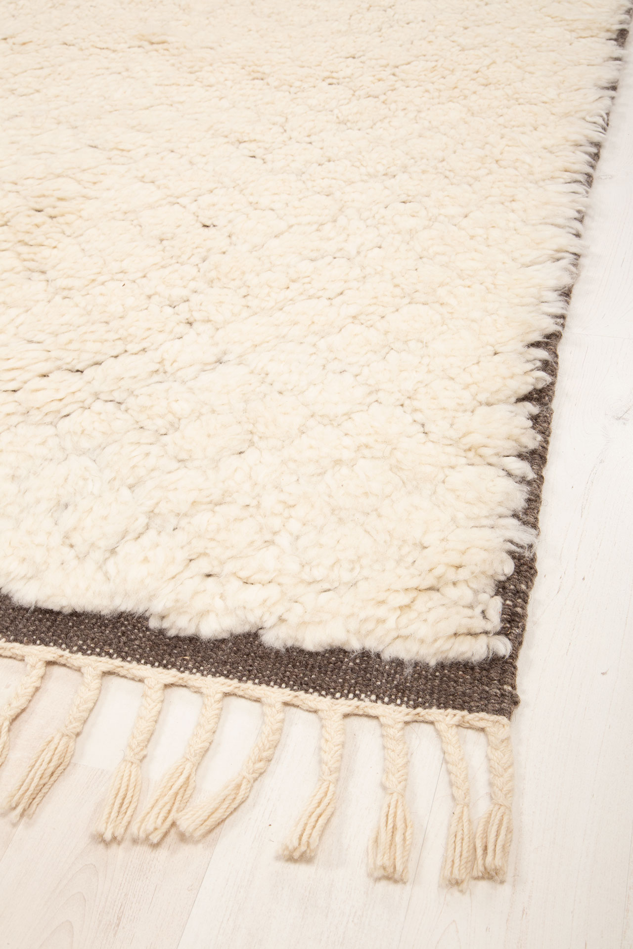 Berber White & Grey 262x360