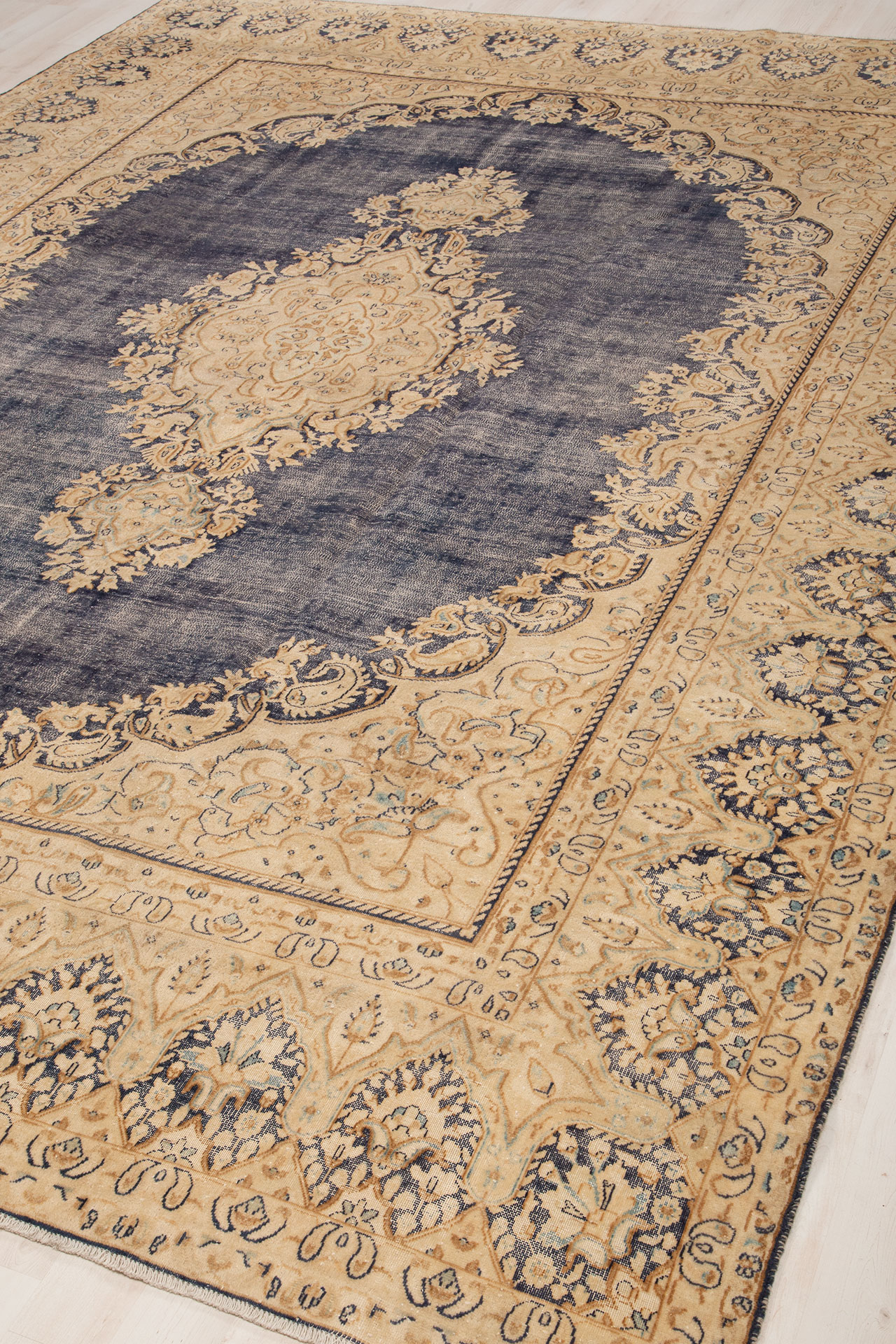 Bargi Mattor Ull Decolorized Dark Blue 293x400 ba_447659-1.jpg