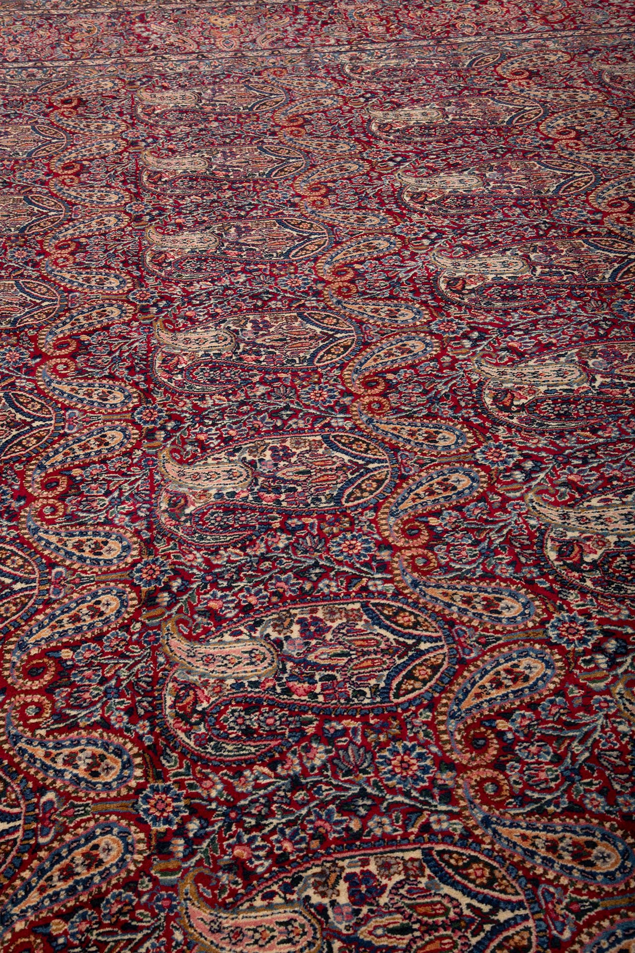 Kirman Lavar Red 298x369