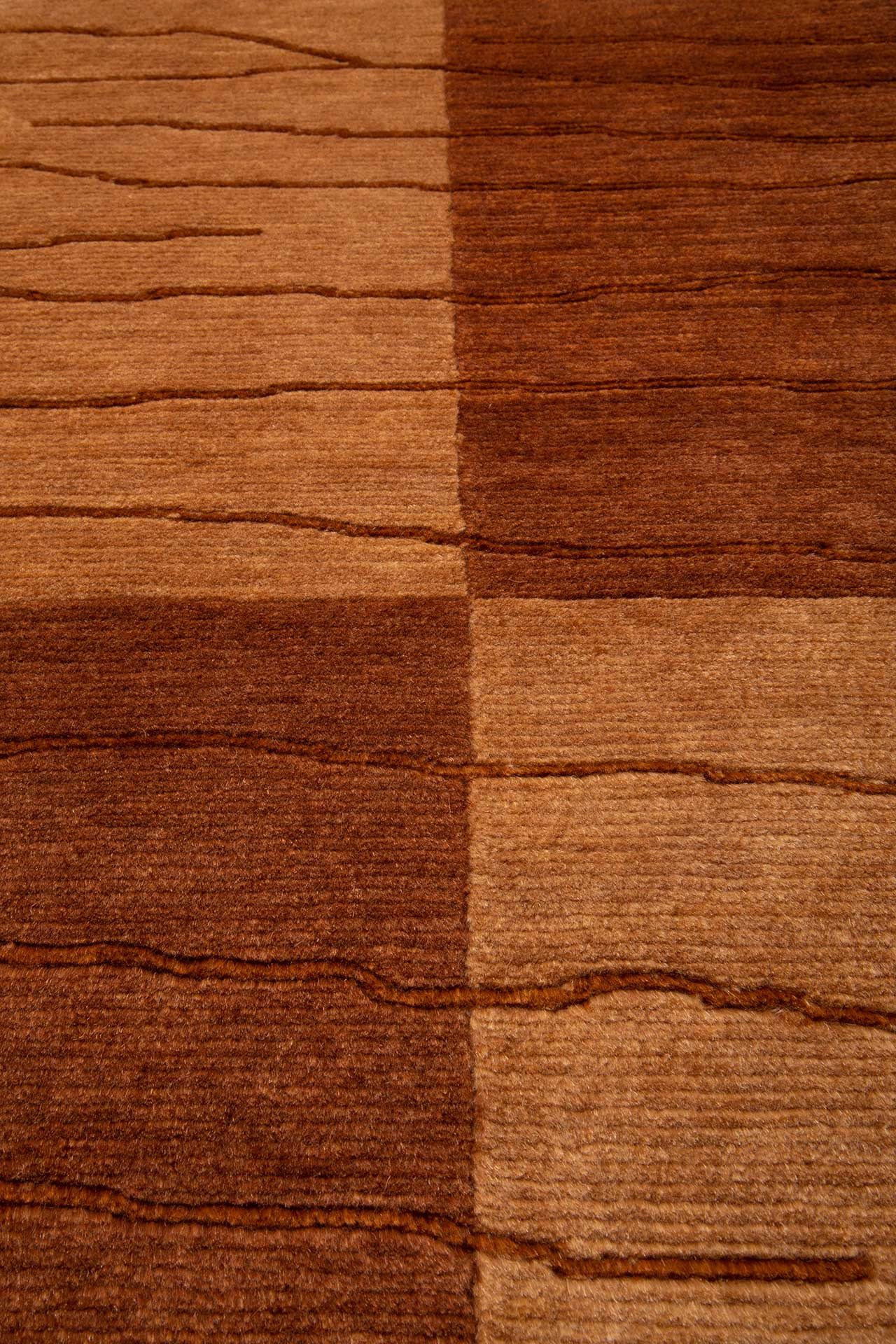Bhutan Design Brown 73x124