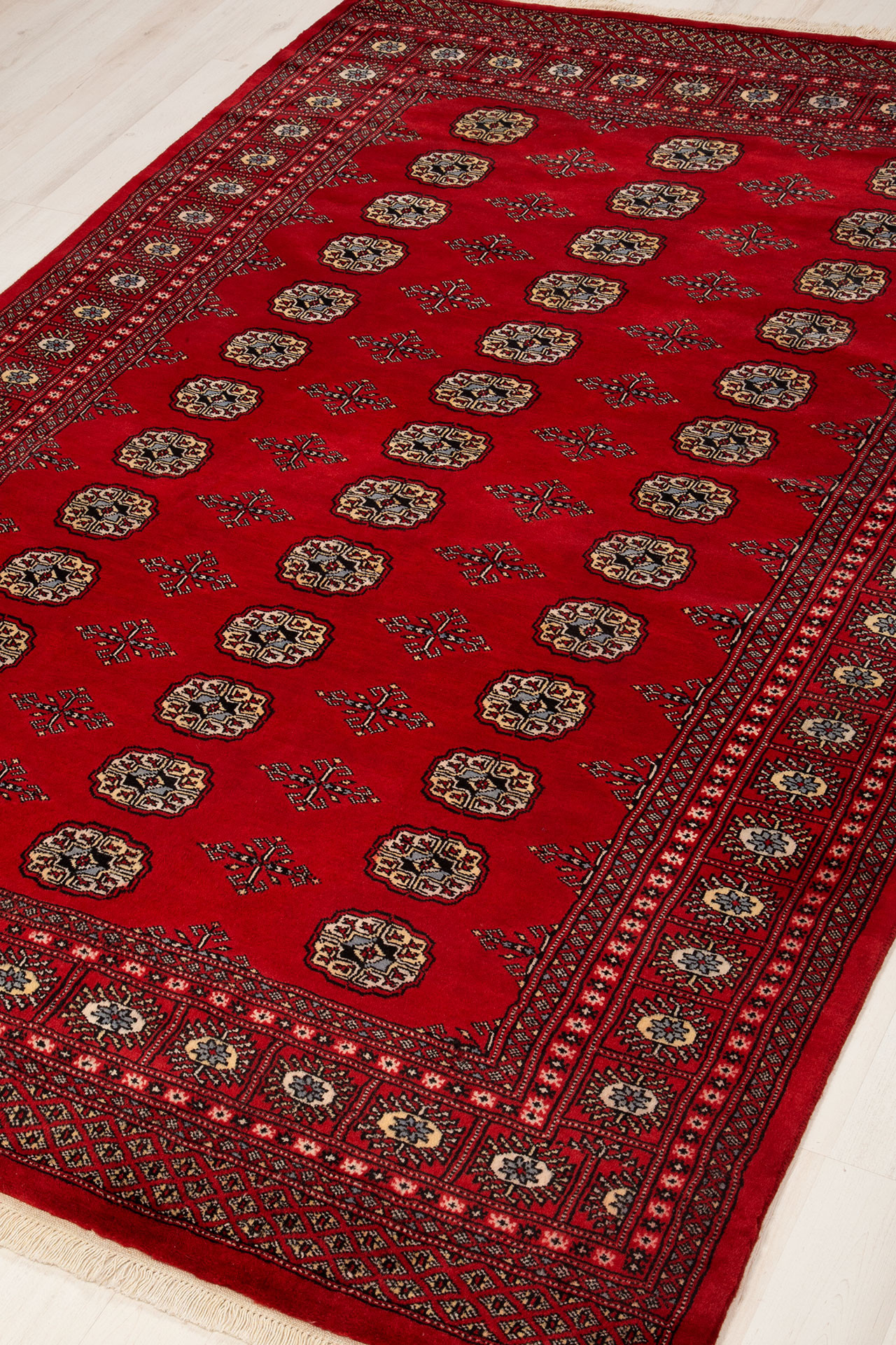 Lahori Bochara Red 170x252