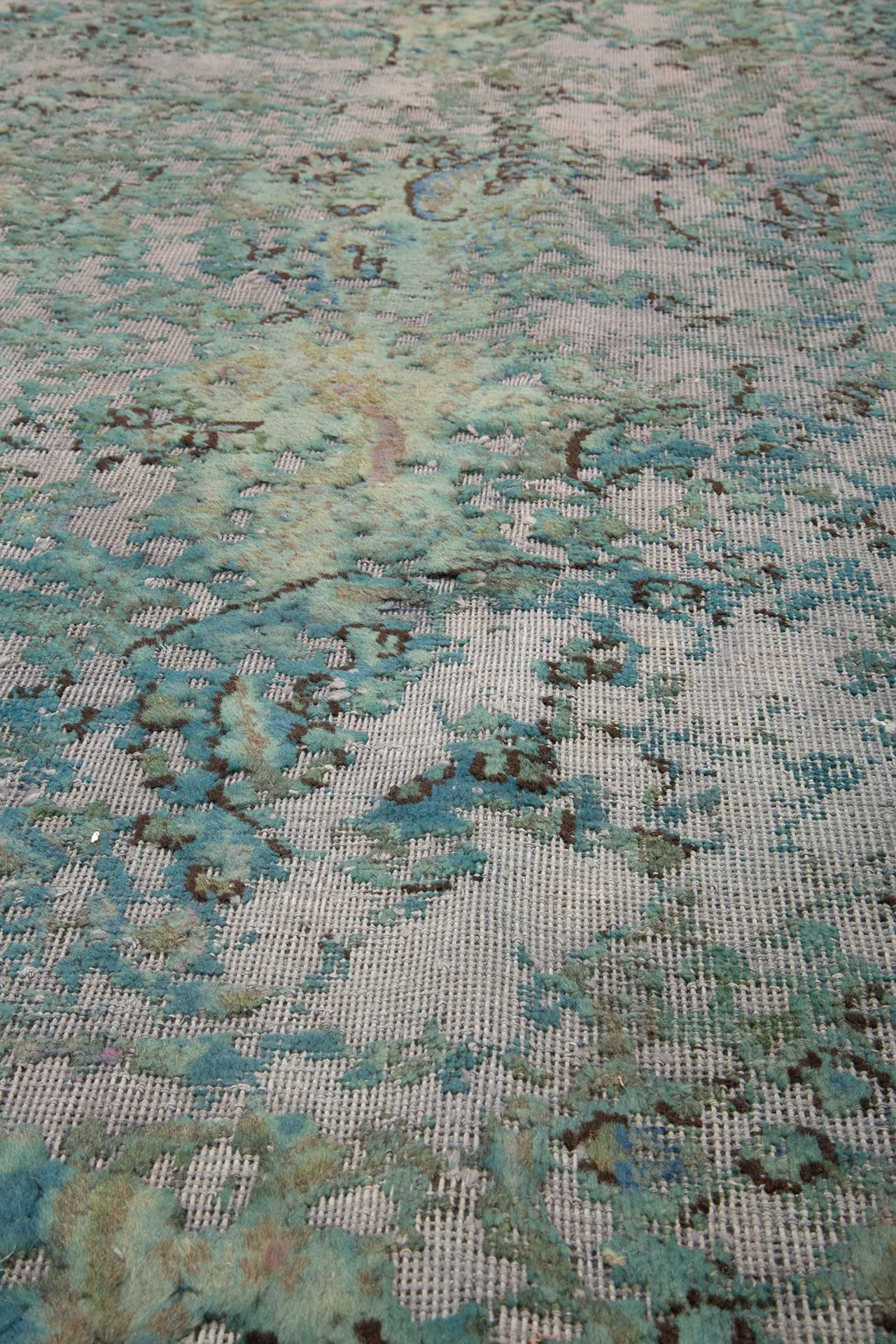Decolorized Turquoise 287x352