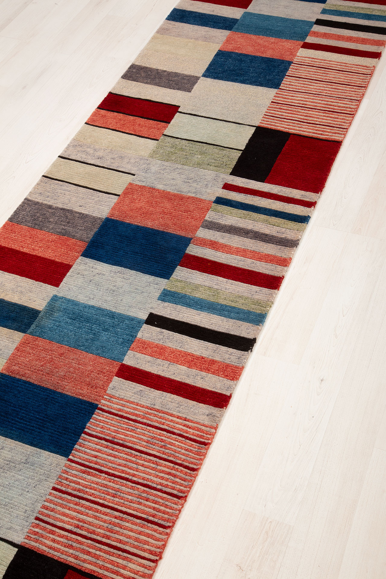 Bargi Mattor Ull Namche Multi 82x300 ba_445878-1.jpg