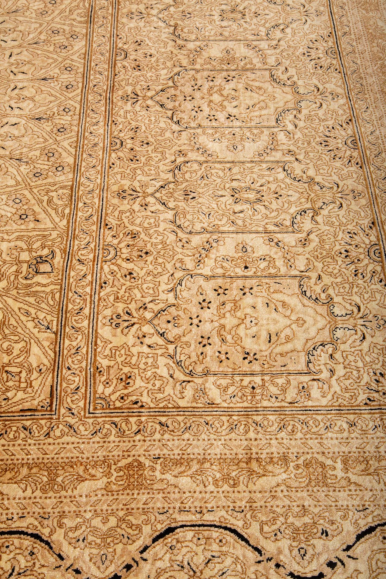 Ghom Silk Multi 137x194